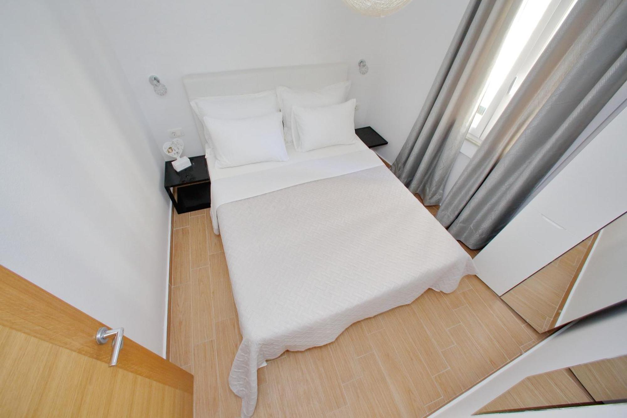 Apartments Nina Bibinje Exterior photo
